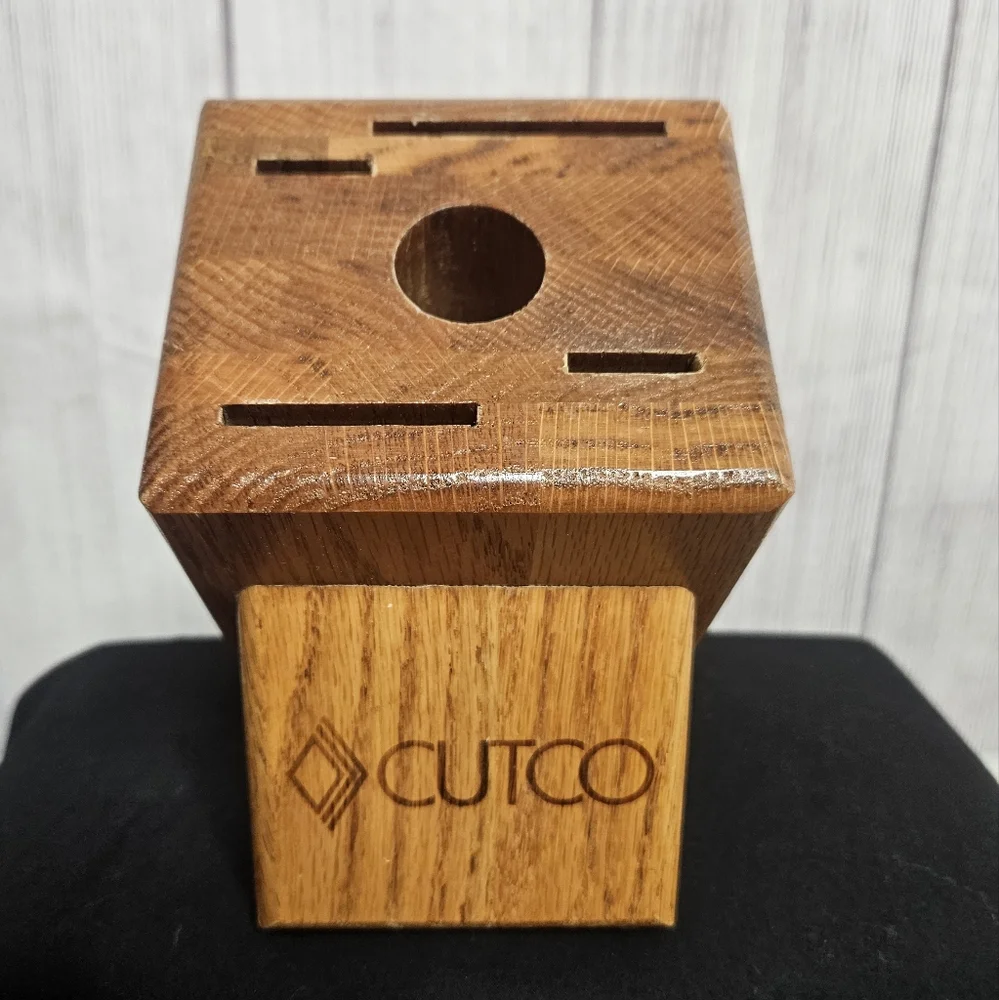 Cutco 5 Slot Wooden Knife Block In Honey Oak Finish